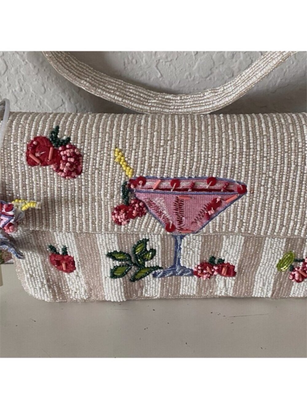 Handcrafted in India Strawberry Margarita Martini Beaded Bag W/Charm Viral‎ NEW - Picture 5 of 16